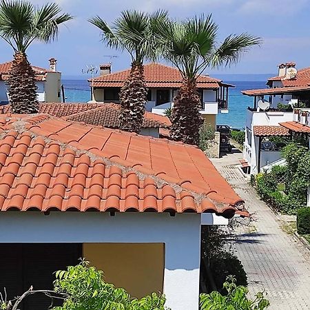 Beach Front Apartment In Pefkochori Exterior foto